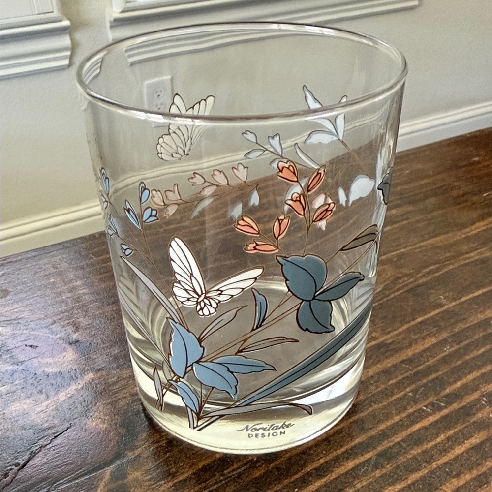 Noritake Floral Glass Tumblers with Blue, Coral and White Accents - Picture 5 of 6